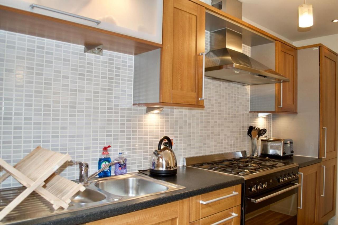 Modern 2 Bedroom City Centre Flat Edinburgh Eksteriør bilde