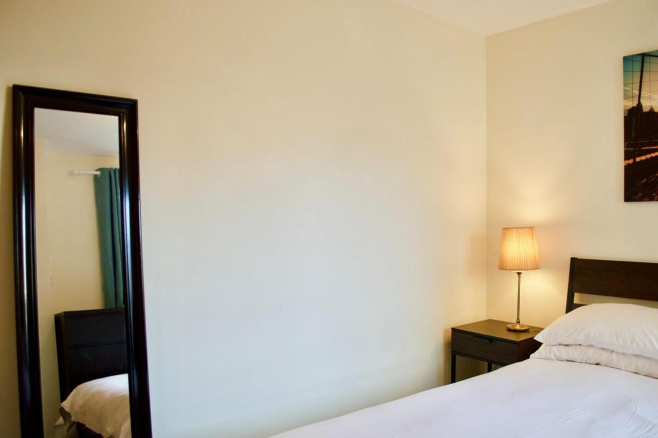 Modern 2 Bedroom City Centre Flat Edinburgh Eksteriør bilde