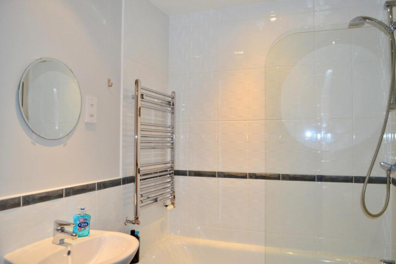 Modern 2 Bedroom City Centre Flat Edinburgh Eksteriør bilde