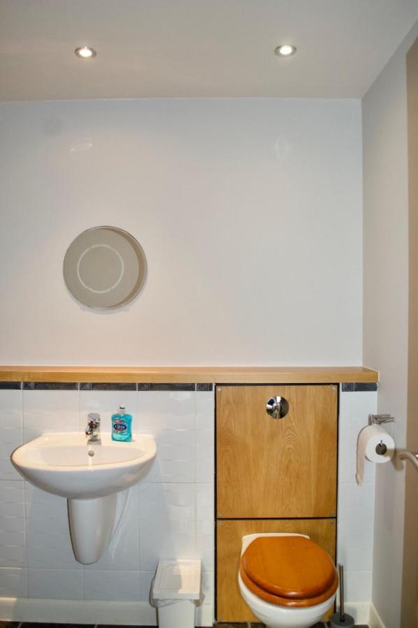 Modern 2 Bedroom City Centre Flat Edinburgh Eksteriør bilde